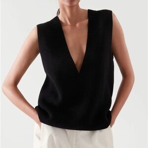 COS Sweater Vest Black S